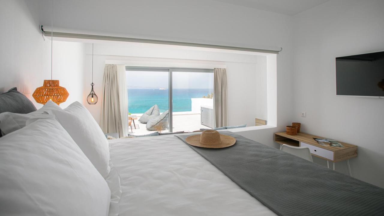 Seanfinity Beachfront Suites Mikrí Vígla Kültér fotó