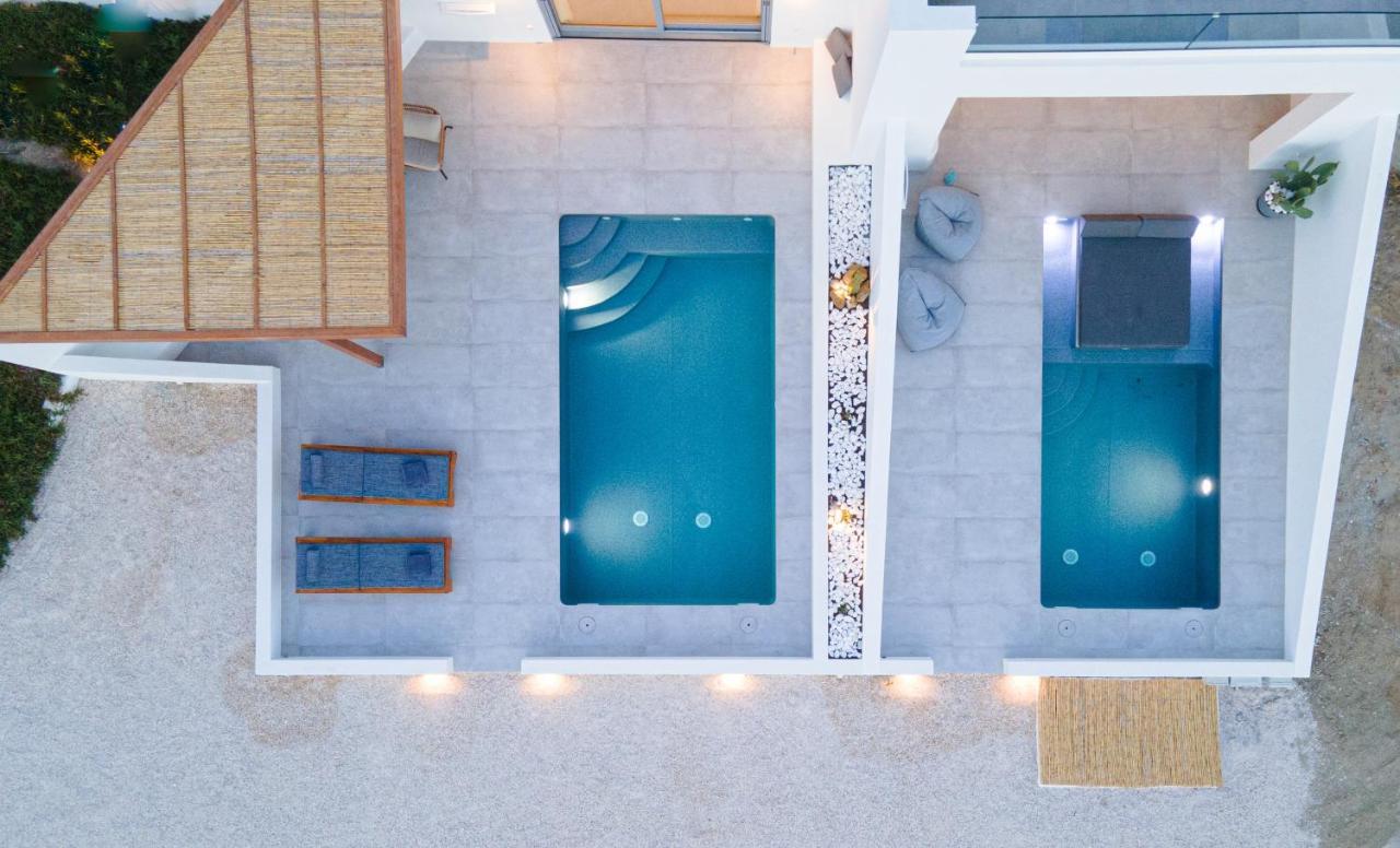 Seanfinity Beachfront Suites Mikrí Vígla Kültér fotó