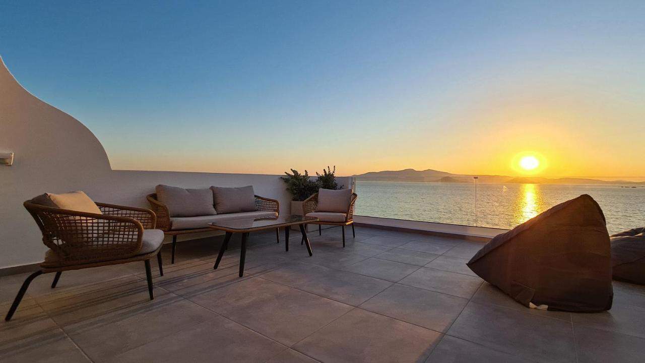 Seanfinity Beachfront Suites Mikrí Vígla Kültér fotó