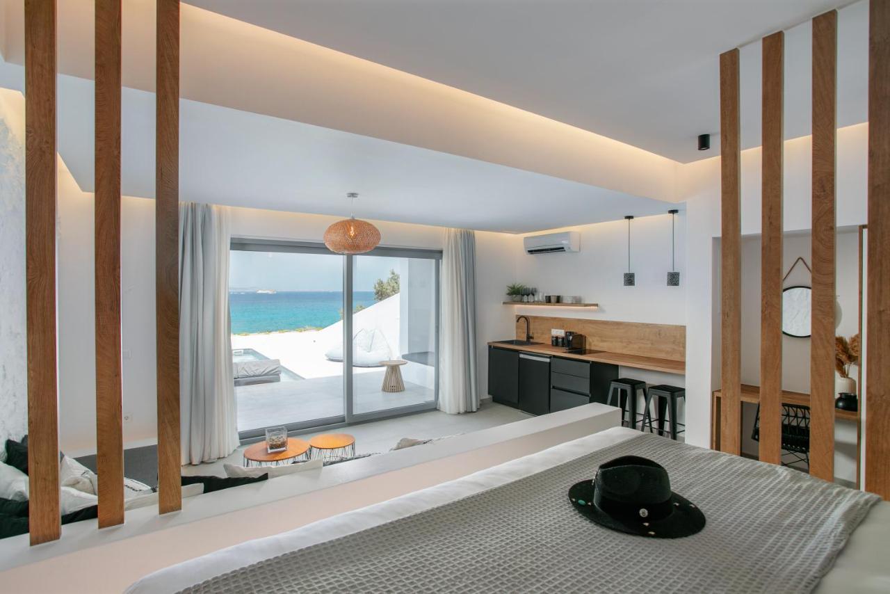 Seanfinity Beachfront Suites Mikrí Vígla Kültér fotó