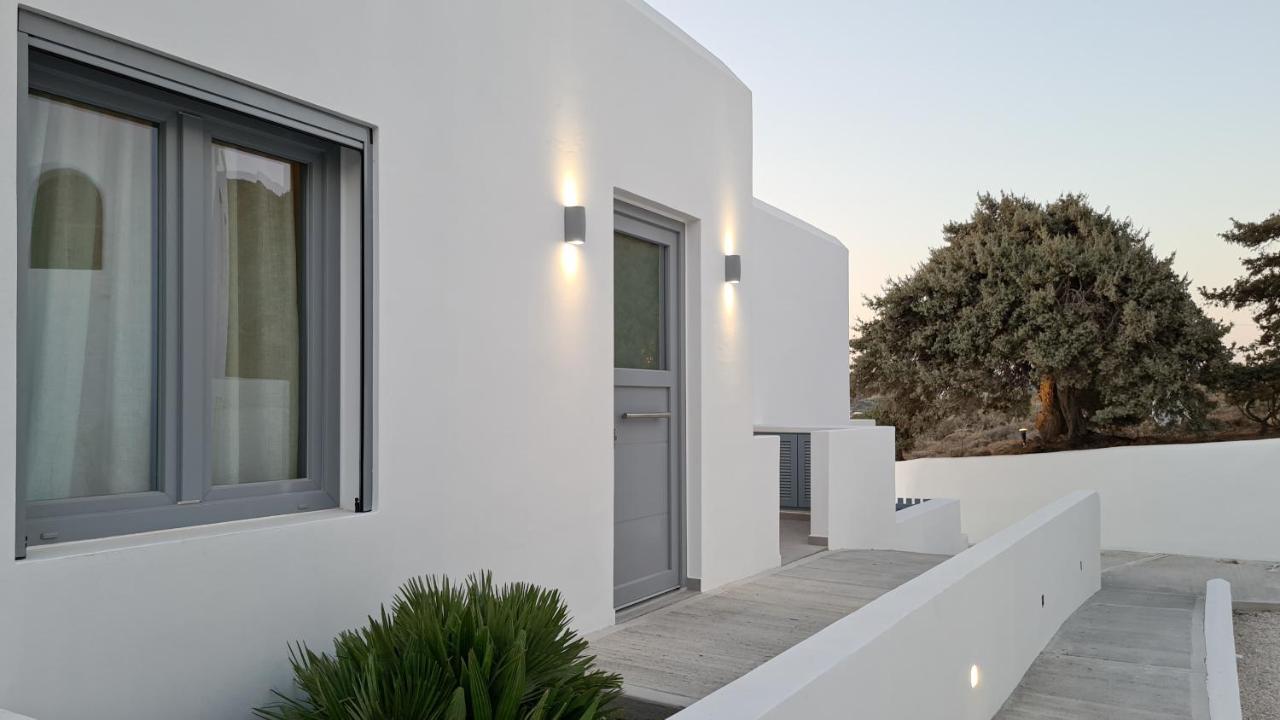 Seanfinity Beachfront Suites Mikrí Vígla Kültér fotó